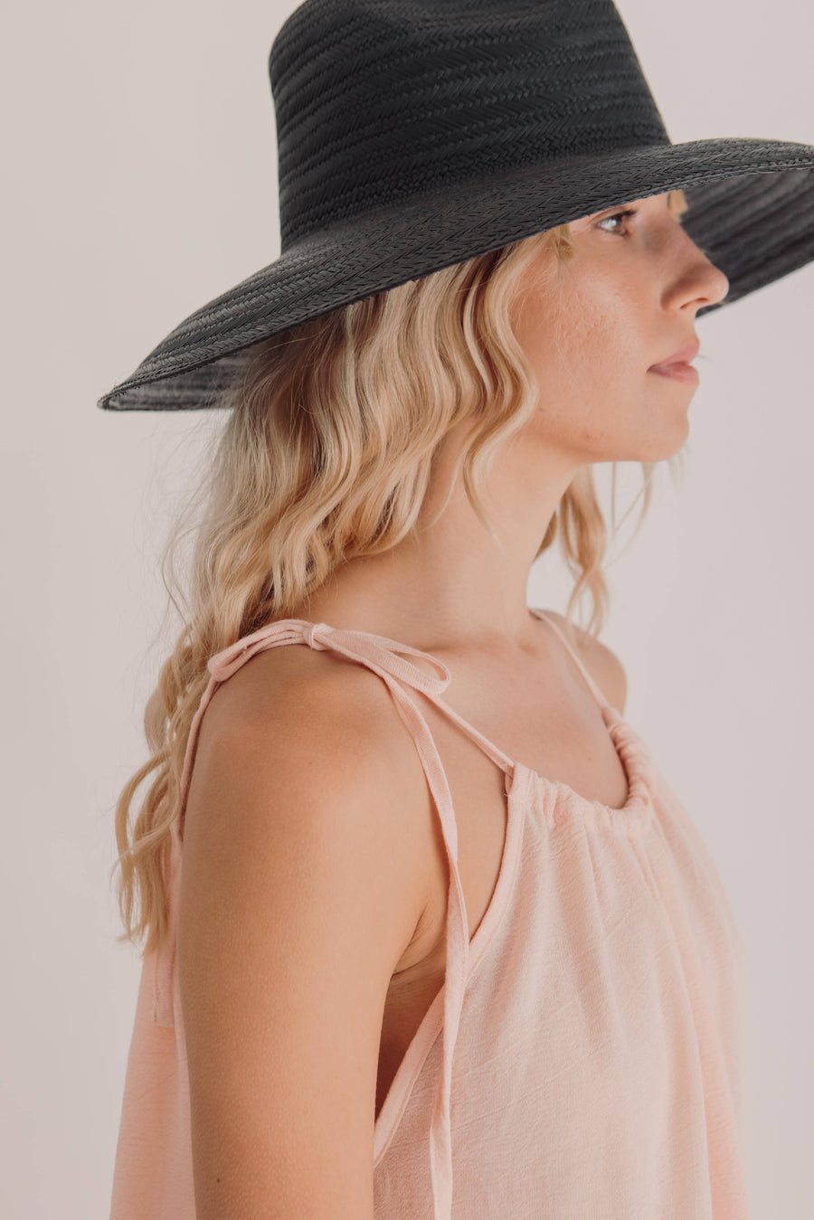 Sile Halter Dress